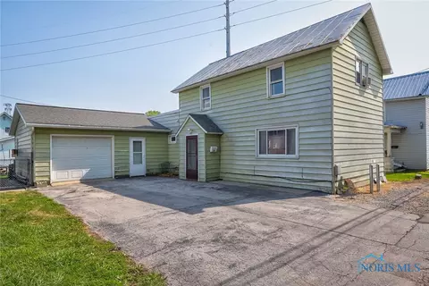 817 Park St, Findlay, OH 45840