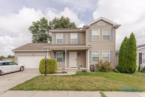 2159 Redbud Ln, Delta, OH 43515 photo 3