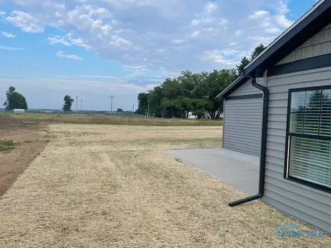510 N Adrian St, Lyons, OH 43533 photo 18