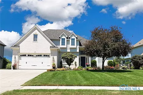 7456 Epaulet Ln, Maumee, OH 43537