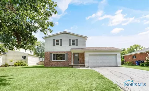 813 Hamilton Ct, Bowling Green, OH 43402