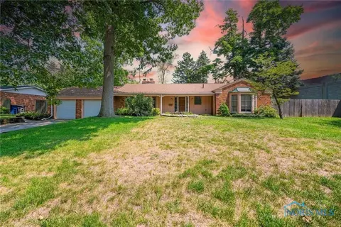 4383 Imperial Dr, Toledo, OH 43615