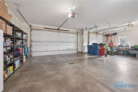 1402 Whetstone Dr, Bryan, OH 43506 photo 46