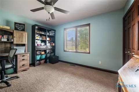 1402 Whetstone Dr, Bryan, OH 43506 photo 19