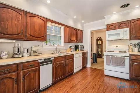 616 River Rd, Maumee, OH 43537 photo 7