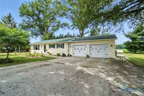 16864 Oil Center Rd, Cygnet, OH 43413
