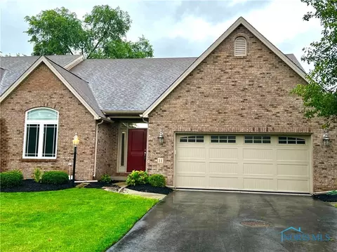 11 Shenandoah Cir, Sylvania, OH 43560
