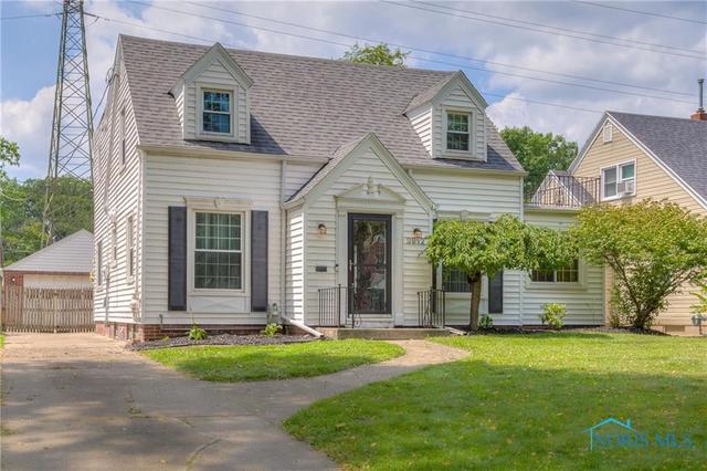 3912 Rugby Dr, Toledo, OH 43614