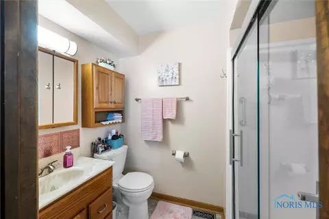 3039 Springtime Dr, Oregon, OH 43616 photo 16