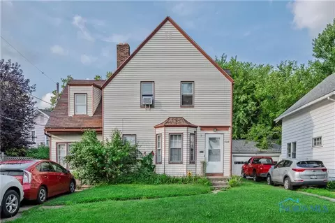 1326 Sabra Rd, Toledo, OH 43612