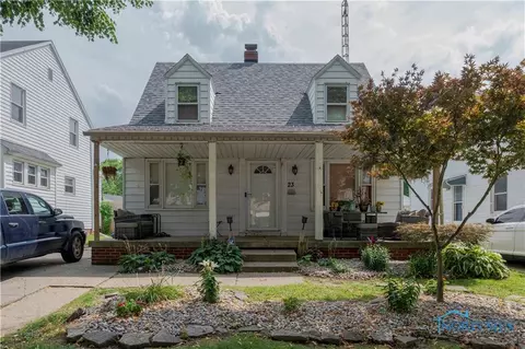 23 W Capistrano Ave, Toledo, OH 43612