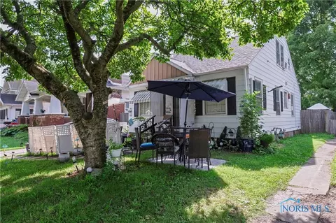 4219 Birchall Rd, Toledo, OH 43612