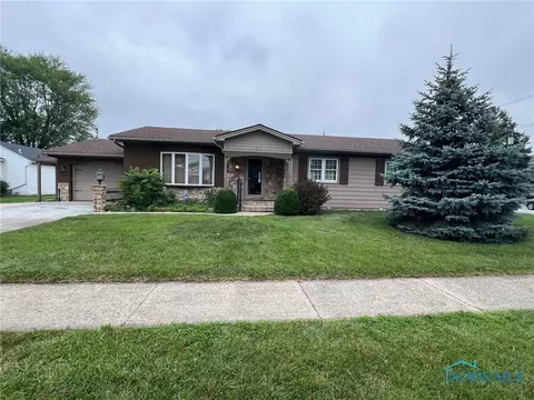 131 High St, Carey, OH 43316