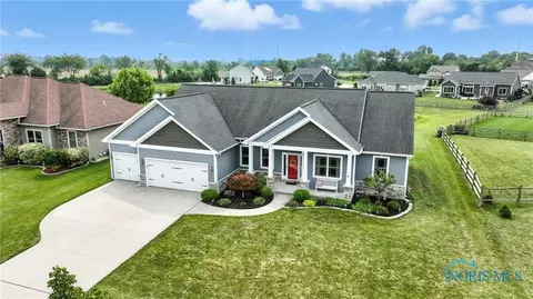 6383 Whitehouse Valley Dr, Whitehouse, OH 43571