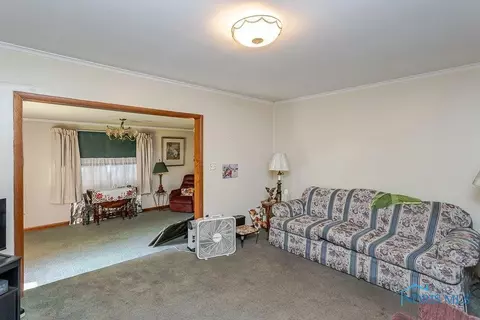 1614 Campbell St, Toledo, OH 43607 photo 8