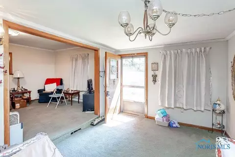 1614 Campbell St, Toledo, OH 43607 photo 6