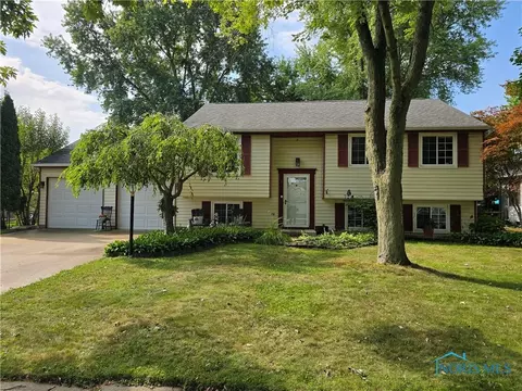 6459 Scarsdale Rd, Maumee, OH 43537