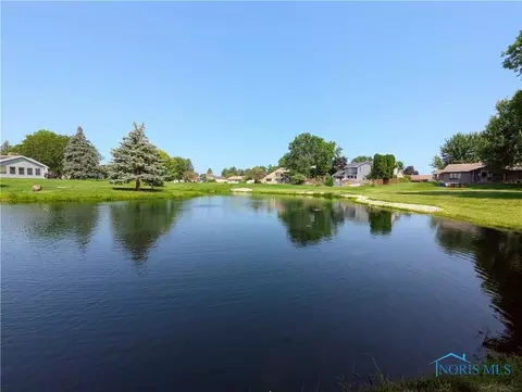 215 Lakeview Dr, Bryan, OH 43506 photo 10