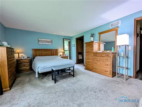 215 Lakeview Dr, Bryan, OH 43506 photo 21