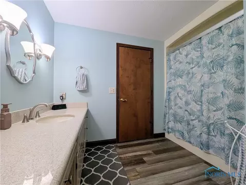 215 Lakeview Dr, Bryan, OH 43506 photo 27