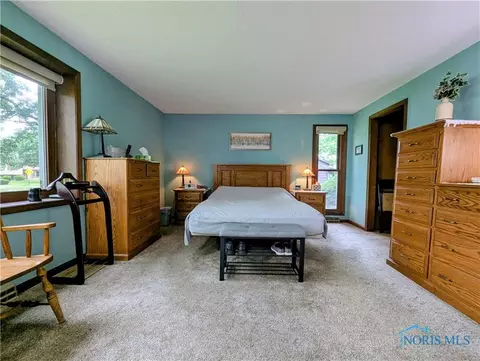 215 Lakeview Dr, Bryan, OH 43506 photo 20