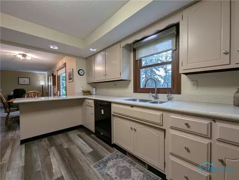 215 Lakeview Dr, Bryan, OH 43506 photo 15