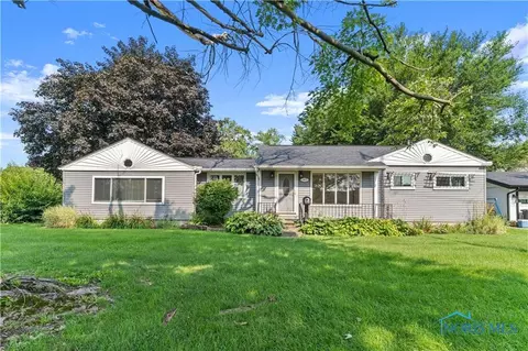 2403 Shoreland Ave, Toledo, OH 43611