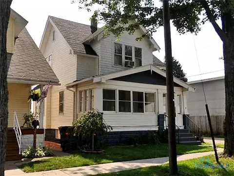 363 Sheldon St, Toledo, OH 43605