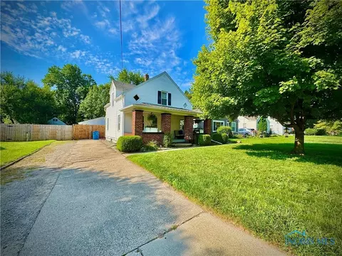 6711 Long St, Sylvania, OH 43560