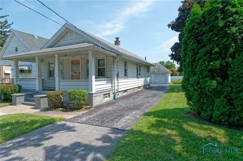 628 Waverly Ave, Toledo, OH 43607 photo 2