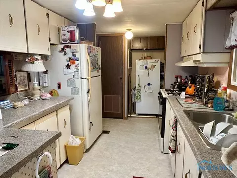 155 3rd Ave, Tiffin, OH 44883 photo 5