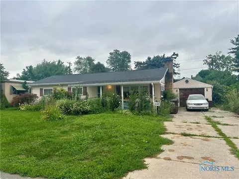 155 3rd Ave, Tiffin, OH 44883