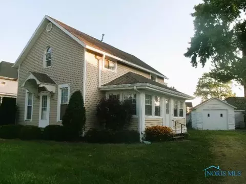 208 W Main St, Leipsic, OH 45856