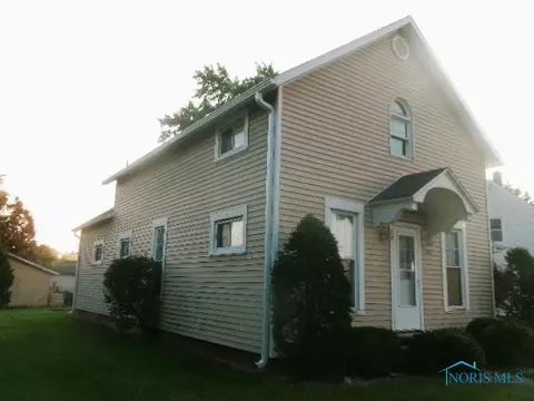 Exterior - 208 W Main St, Leipsic, OH 45856 photo 5 of 5