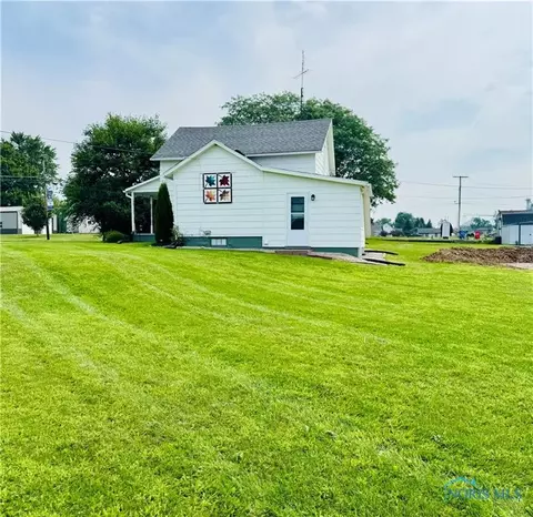 405 W Indiana St, Edon, OH 43518 photo 4