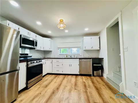 405 W Indiana St, Edon, OH 43518 photo 10