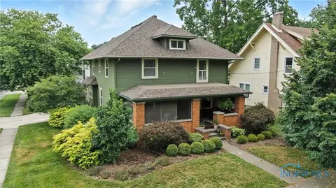 426 Wallace Ave, Bowling Green, OH 43402