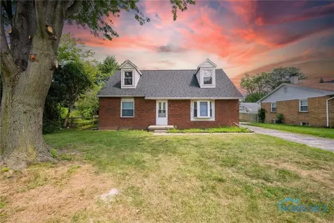 1937 S Coy Rd, Northwood, OH 43619