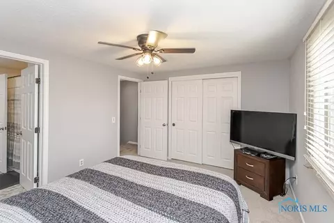 1245 Applegate St, Waterville, OH 43566 photo 31
