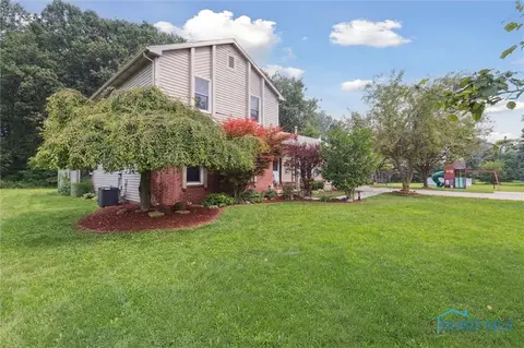 725 Donovan Rd, Curtice, OH 43412 photo 2