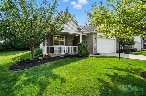 5612 Willow Cir, Sylvania, OH 43560