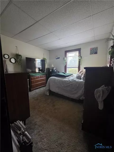 112 Guy St, Walbridge, OH 43465 photo 16