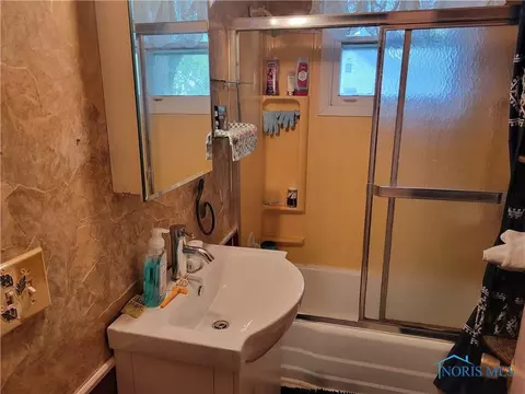 508 N Johnson St, Ada, OH 45810 photo 15