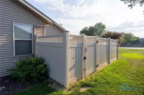 312 Winter Pine Dr, Findlay, OH 45840 photo 44