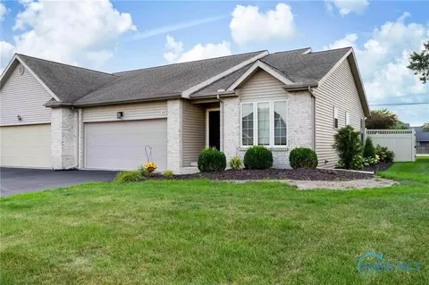 312 Winter Pine Dr, Findlay, OH 45840 photo 2