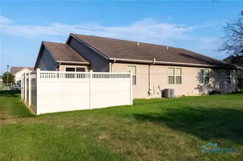 312 Winter Pine Dr, Findlay, OH 45840 photo 3