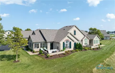 2870 Canterbury Cir #C, Port Clinton, OH 43452