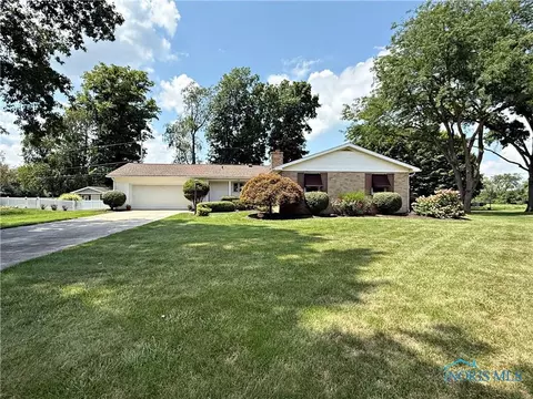 2102 S Glendale Dr, Tiffin, OH 44883