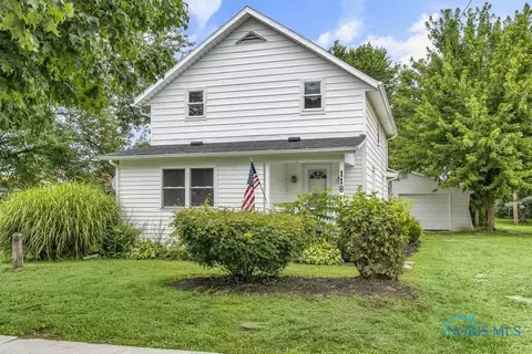 118 W North St, Wayne, OH 43466