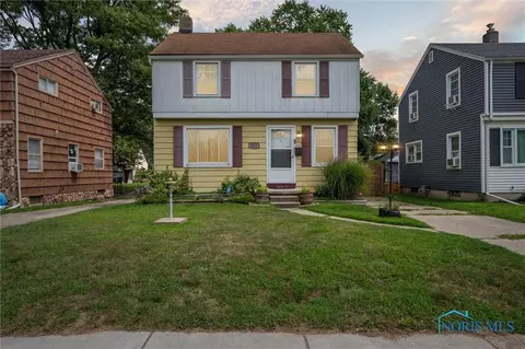 551 Andora Dr, Toledo, OH 43609